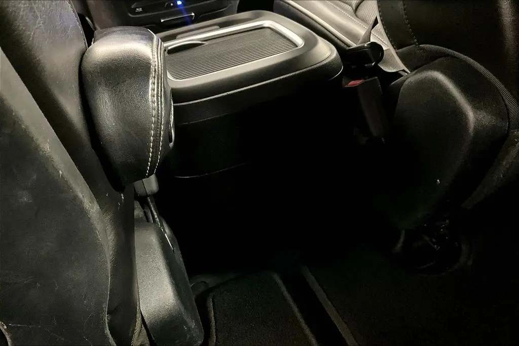 2020 Chrysler Pacifica - $22,541