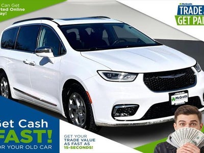 Photo of a 2022 Chrysler Pacifica Limited 4DR Mini-Van for sale