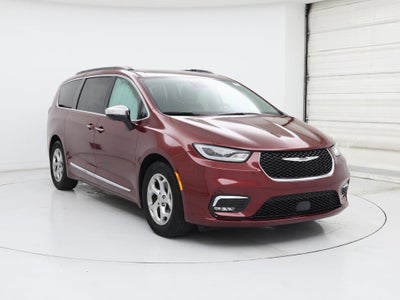 Photo of a 2023 Chrysler Pacifica Limited 4DR Mini-Van for sale