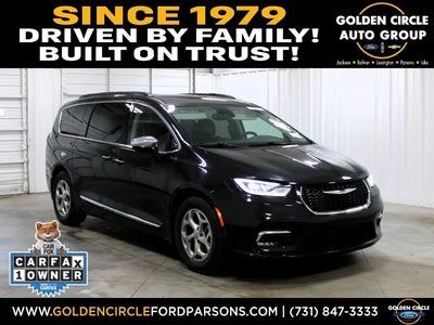 Photo of a 2023 Chrysler Pacifica Limited 4DR Mini-Van for sale
