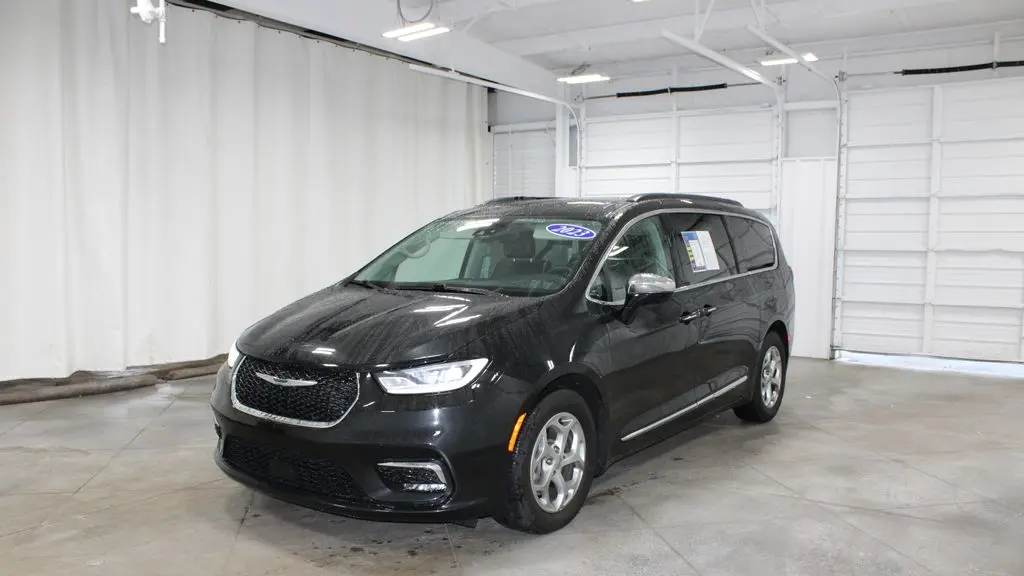 2023 Chrysler Pacifica Limited