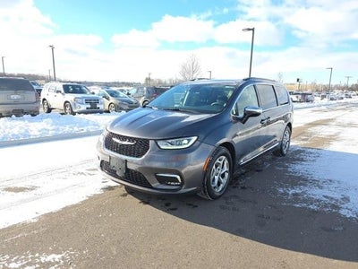 2023 Chrysler Pacifica Limited 4DR Mini-Van