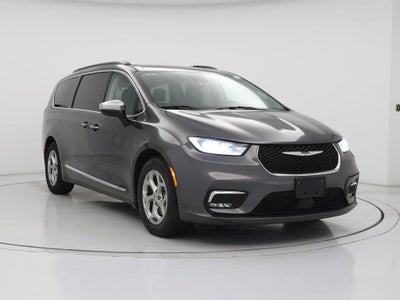 Photo of a 2023 Chrysler Pacifica Limited 4DR Mini-Van for sale