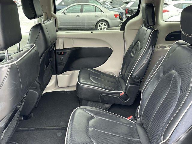 2023 Chrysler Pacifica - $27,291