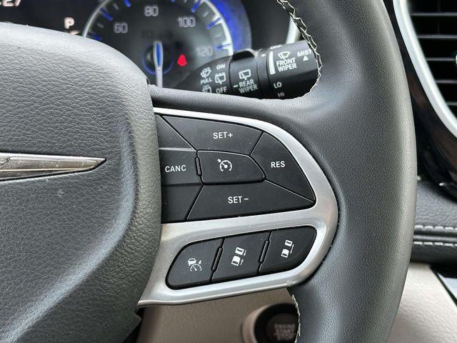2023 Chrysler Pacifica - $27,291