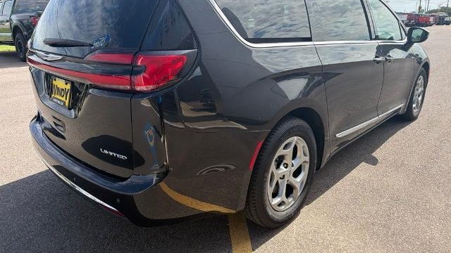 2023 Chrysler Pacifica Limited
