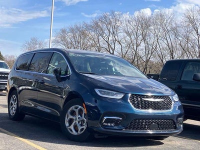 2024 Chrysler Pacifica Limited 4DR Mini-Van