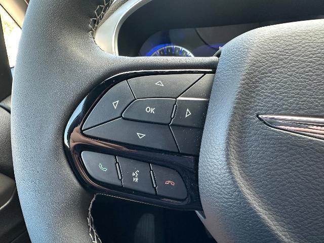 2024 Chrysler Pacifica - $36,900