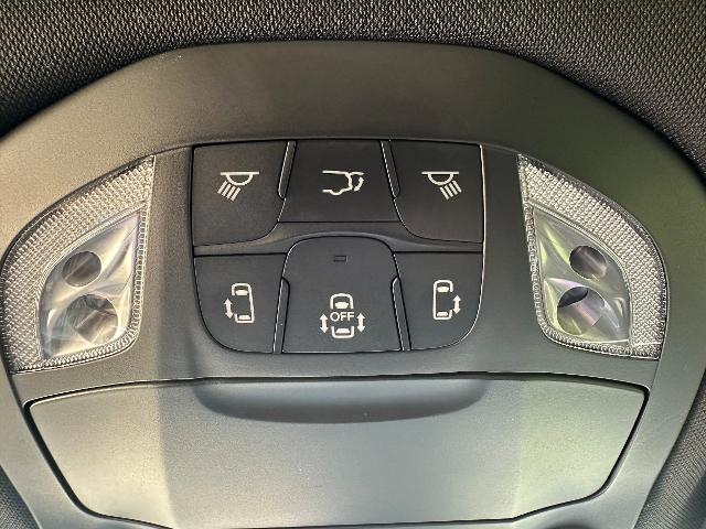 2024 Chrysler Pacifica - $36,900