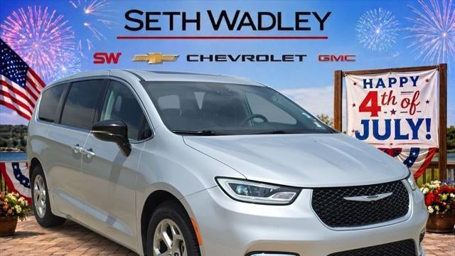 Preowned 2024 Chrysler Pacifica Limited for Sale