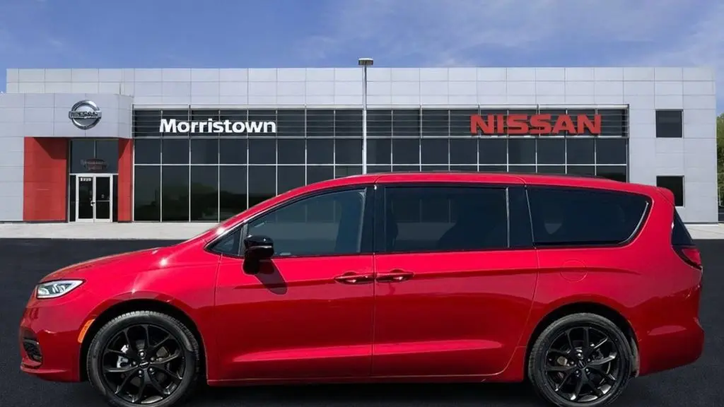 2025 Chrysler Pacifica Limited