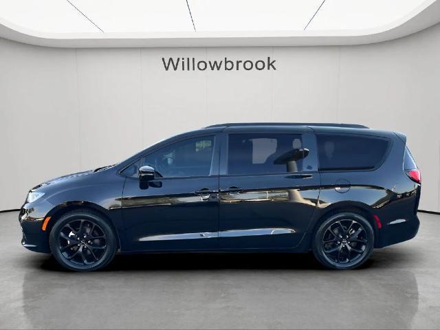 2025 Chrysler Pacifica - $28,500