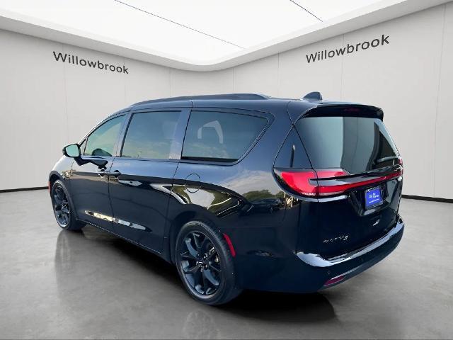 2025 Chrysler Pacifica - $28,500