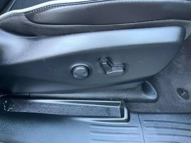 2025 Chrysler Pacifica - $28,500