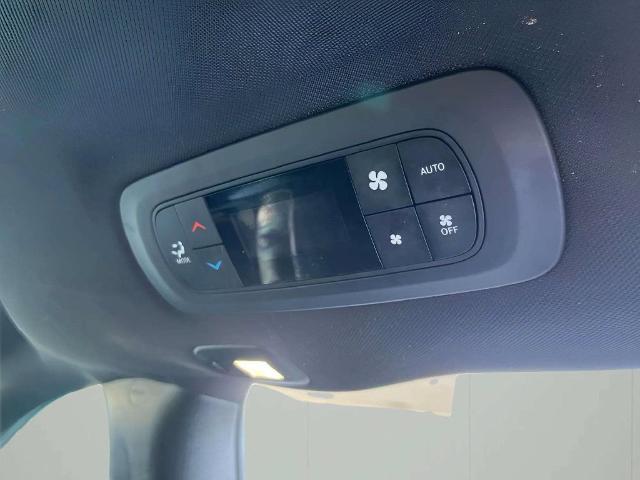 2025 Chrysler Pacifica - $28,500