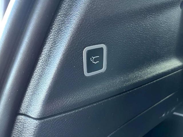 2025 Chrysler Pacifica - $28,500