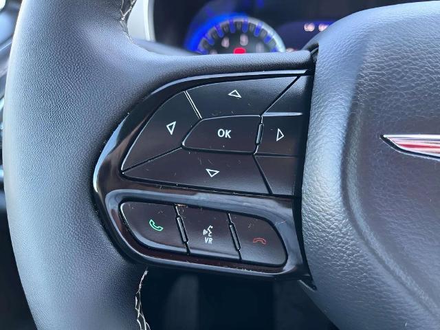 2025 Chrysler Pacifica - $28,500
