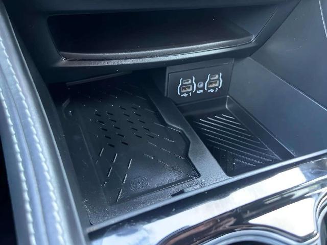 2025 Chrysler Pacifica - $28,500