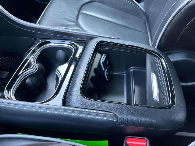 2025 Chrysler Pacifica - $28,500