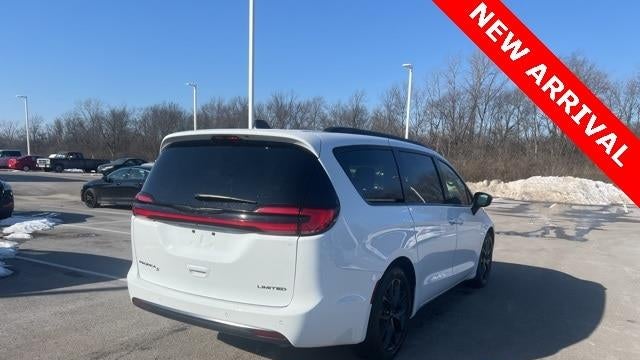 2025 Chrysler Pacifica Limited
