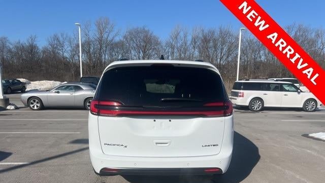 2025 Chrysler Pacifica Limited