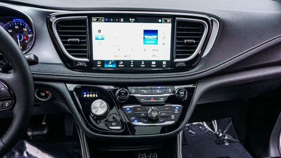 2025 Chrysler Pacifica Limited