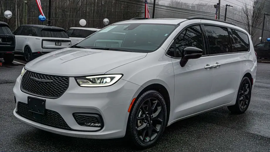 2025 Chrysler Pacifica Limited