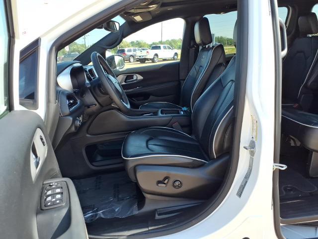 2025 Chrysler Pacifica - $27,988
