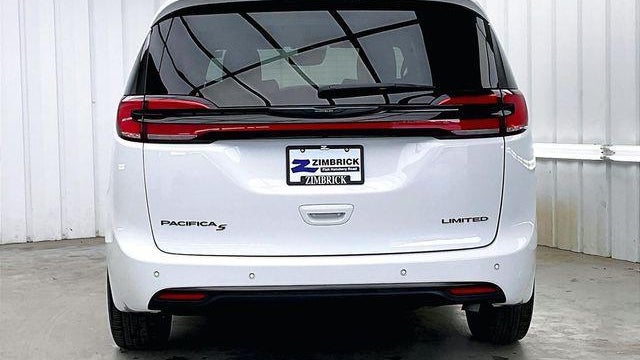 2025 Chrysler Pacifica Limited