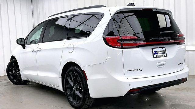 2025 Chrysler Pacifica Limited