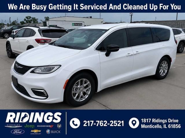 2026 Chrysler Pacifica - $35,627