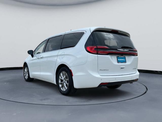2026 Chrysler Pacifica - $35,627