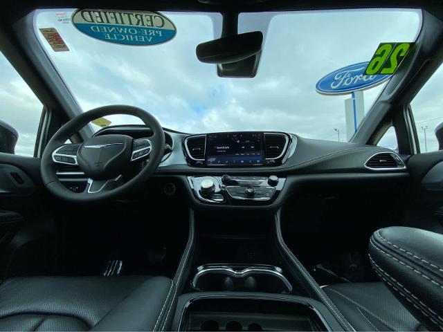 2026 Chrysler Pacifica - $35,627