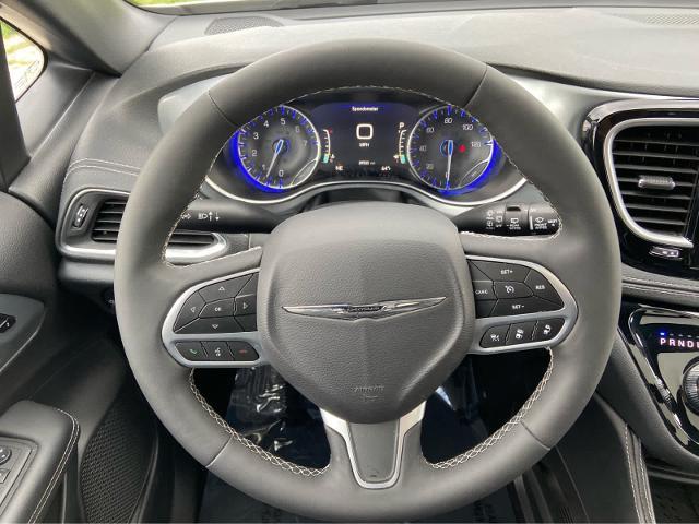 2026 Chrysler Pacifica - $35,627