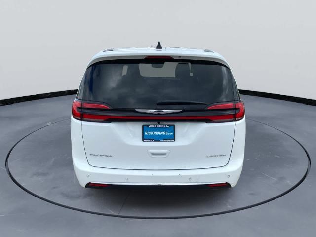 2026 Chrysler Pacifica - $35,627