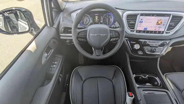 2026 Chrysler Pacifica Limited
