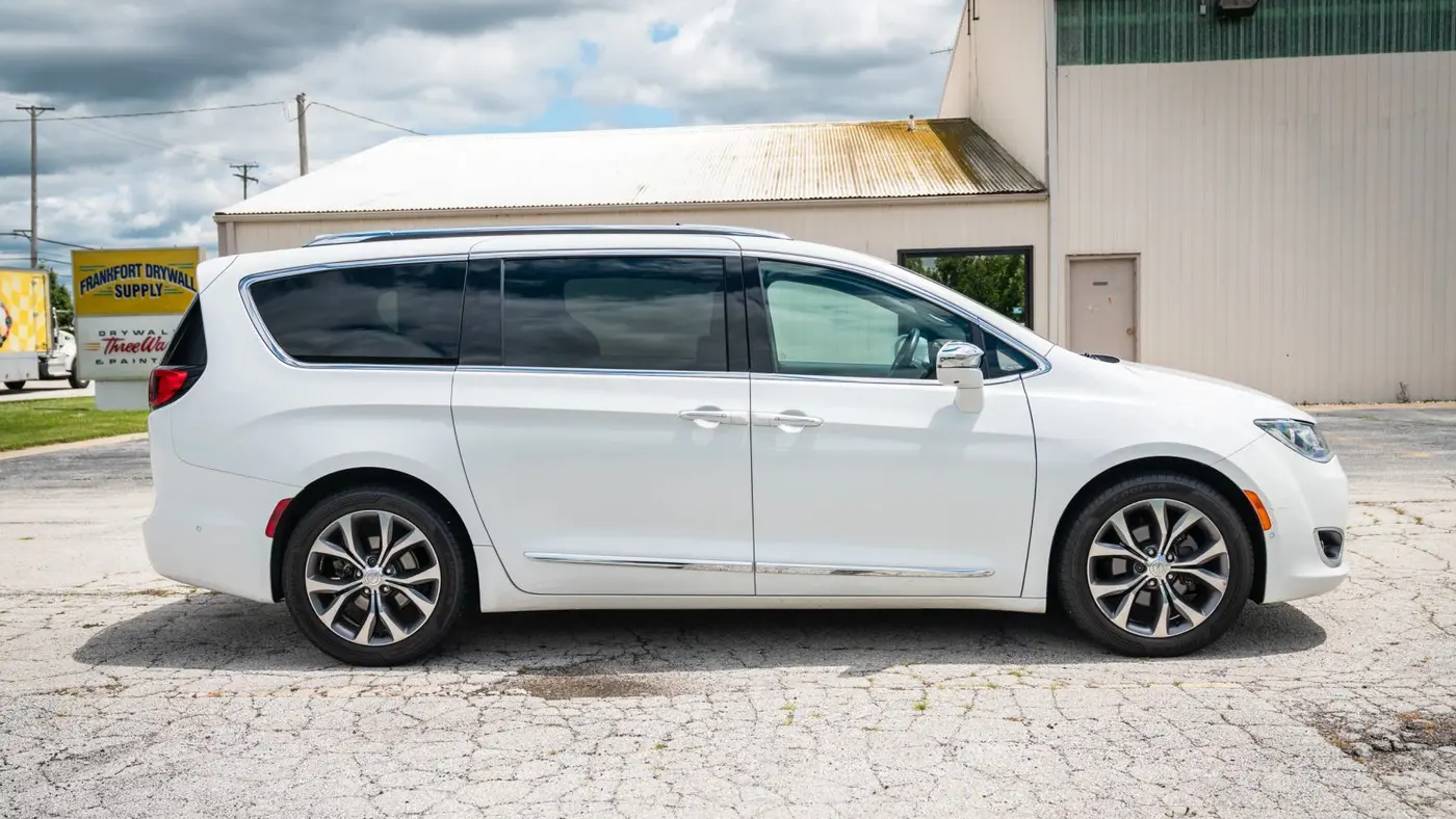 2017 Chrysler Pacifica Limited