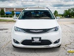 2017 Pacifica Thumbnail 16