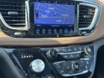 2017 Pacifica Thumbnail 12