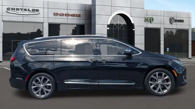 2018 Chrysler Pacifica Limited