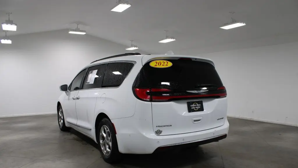 2022 Chrysler Pacifica Limited
