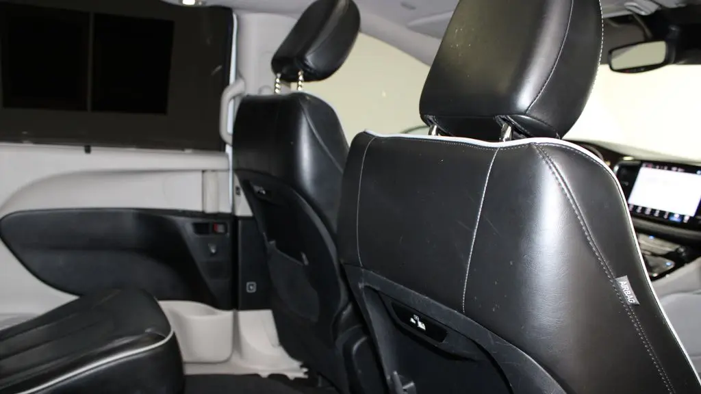 2022 Chrysler Pacifica Limited