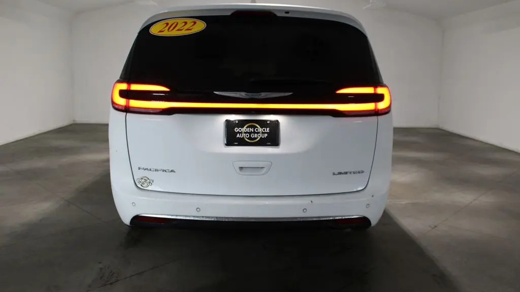 2022 Chrysler Pacifica Limited