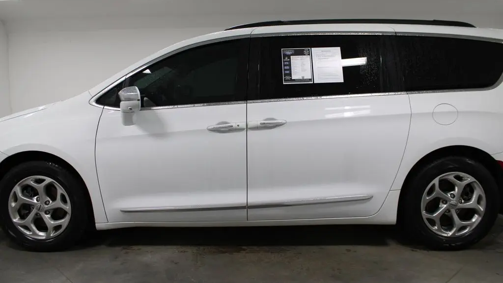 2022 Chrysler Pacifica Limited