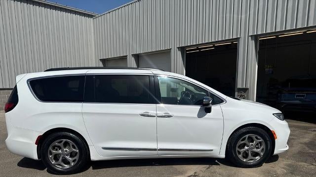 2023 Chrysler Pacifica Limited