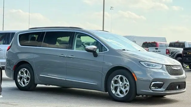 2023 Chrysler Pacifica Limited