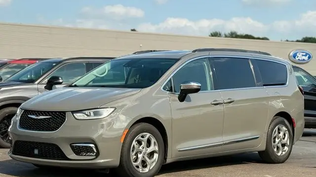 2023 Chrysler Pacifica Limited