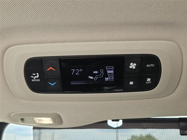 2023 Chrysler Pacifica - $24,360