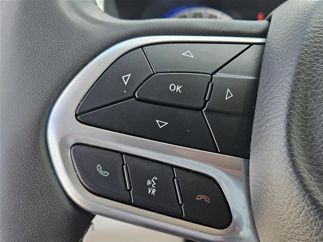 2023 Chrysler Pacifica - $24,360