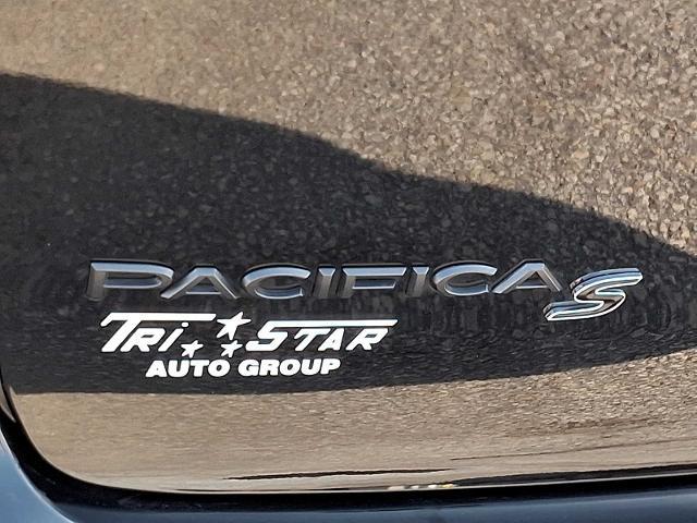 2025 Chrysler Pacifica - $32,988